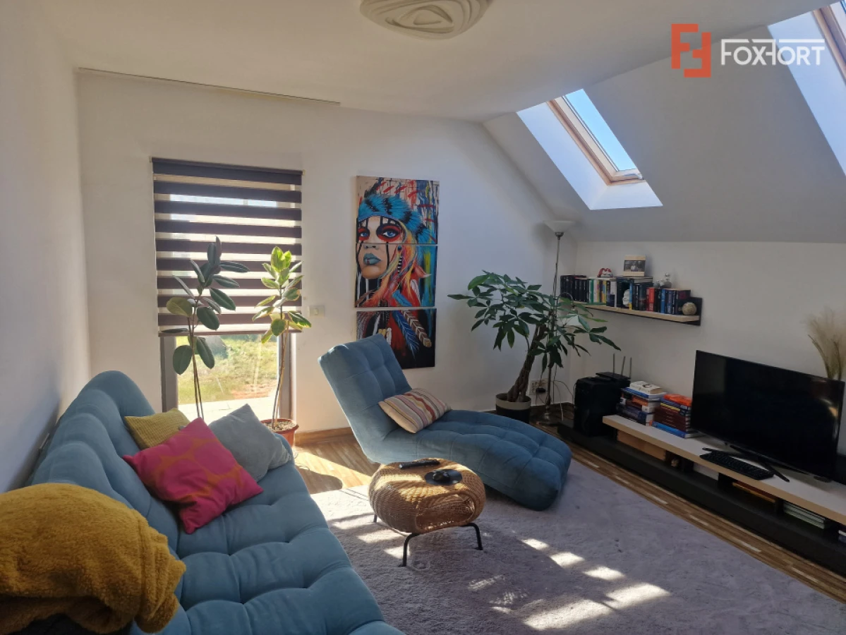 Casa individuala cocheta la vanzare in Mosnita Veche - 4