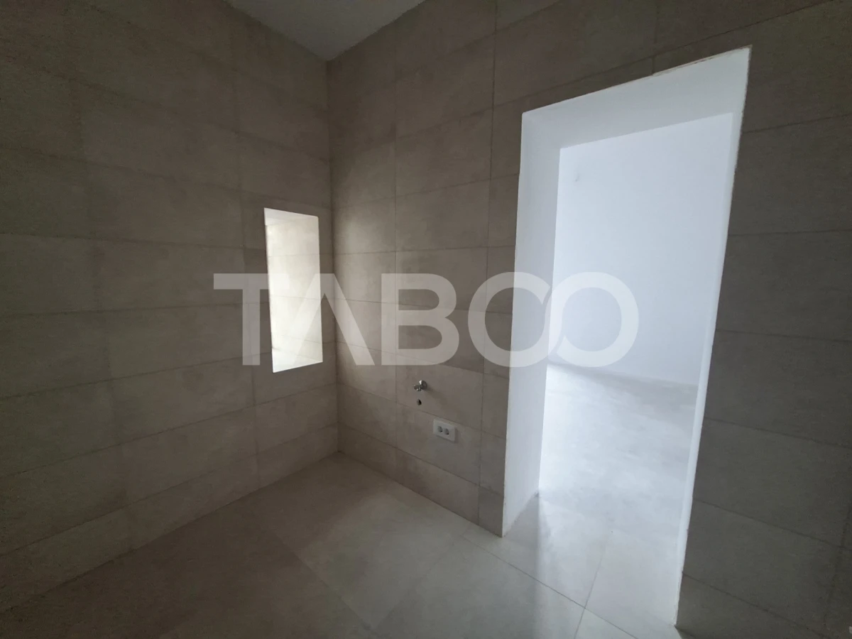 Garsoniera decomandata de vanzare in zona Centrala - cladire renovata - 9