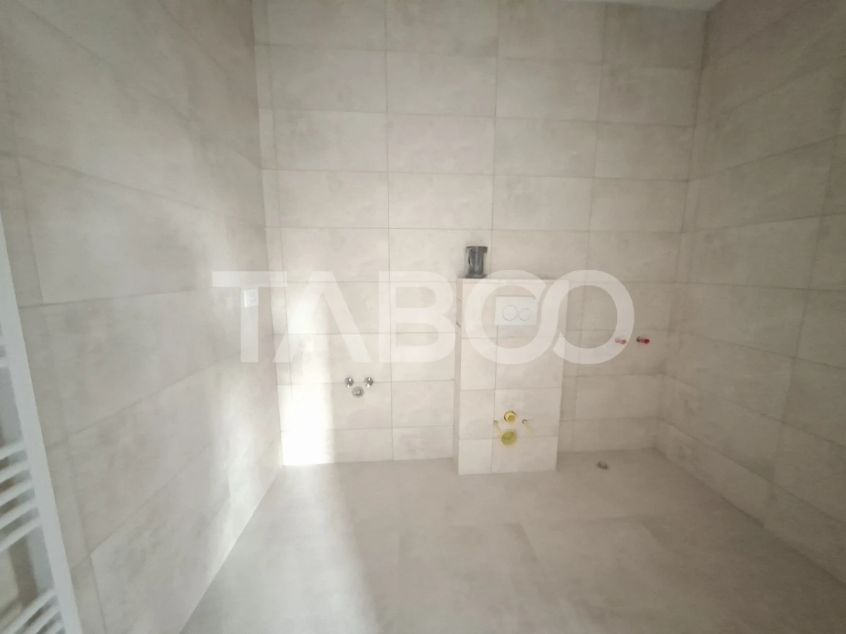 Garsoniera decomandata de vanzare in zona Centrala - cladire renovata - 8