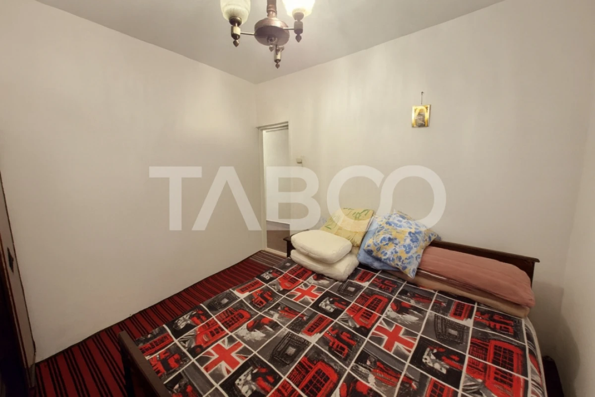 Apartament etaj 1 de vanzare 3 camere 2 bai balcon pivnita Cisnadie - 6