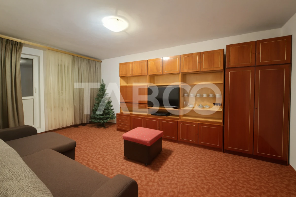 Apartament etaj 1 de vanzare 3 camere 2 bai balcon pivnita Cisnadie - 1