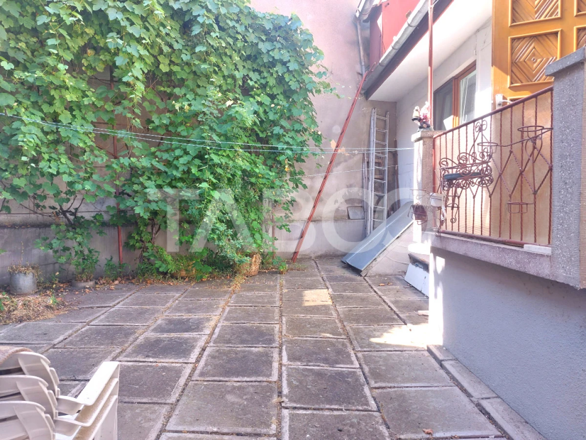 Casa individuala 78 mp zona centrala pretabila regim hotelier Sibiu - 2
