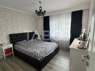 Apartament cu 3 camere decomandate de vanzare cartier Intre Lacuri