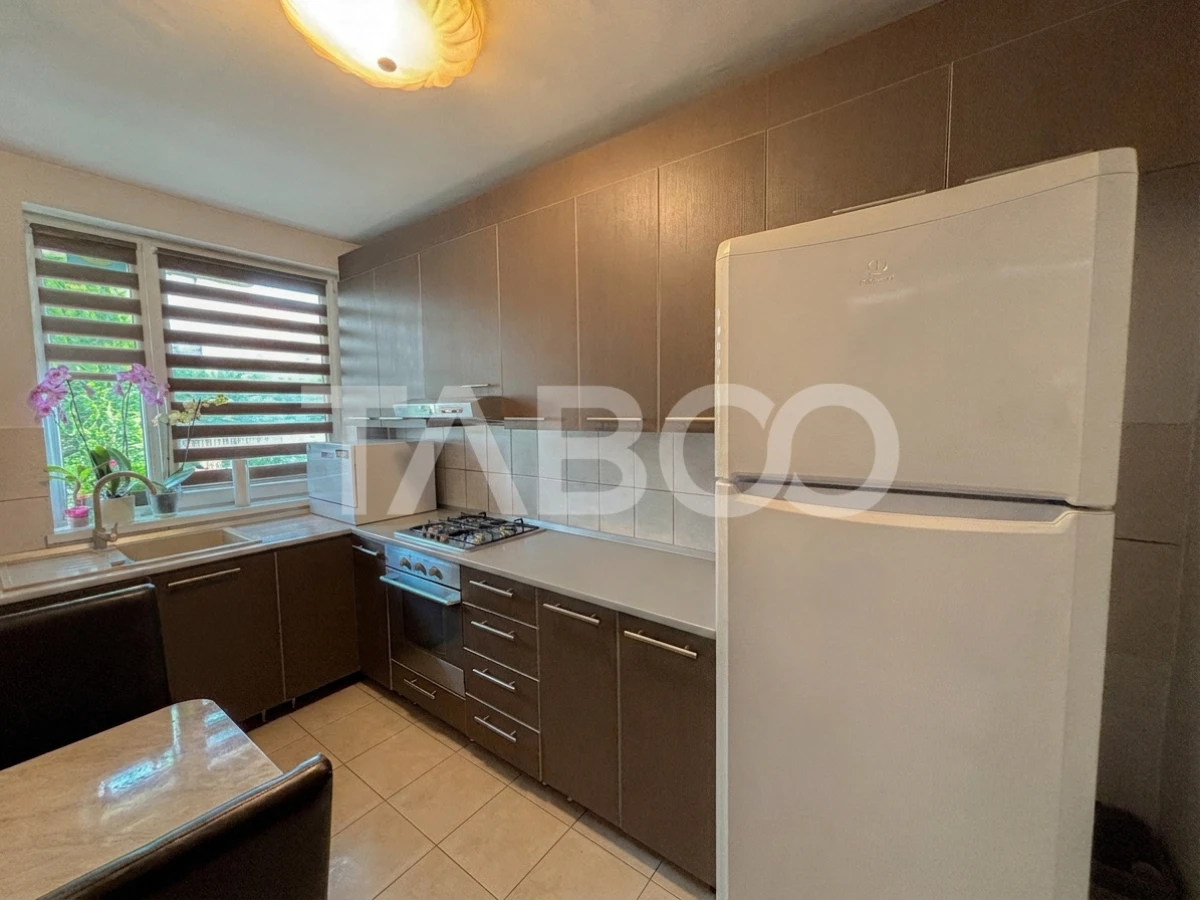 Casa tip duplex cu 3 camere si curte de vanzare in cartierul Buna Ziua - 6