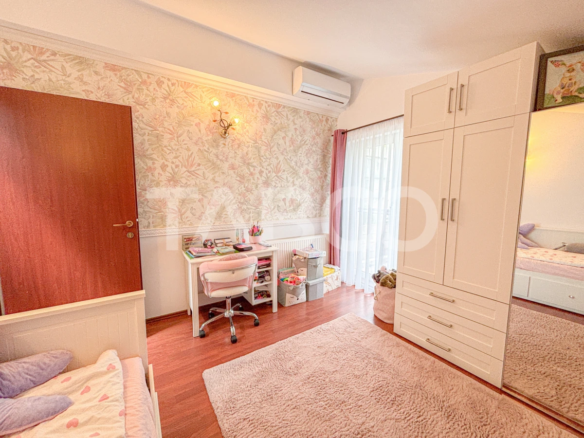 Casa tip duplex cu 3 camere si curte de vanzare in cartierul Buna Ziua - 4