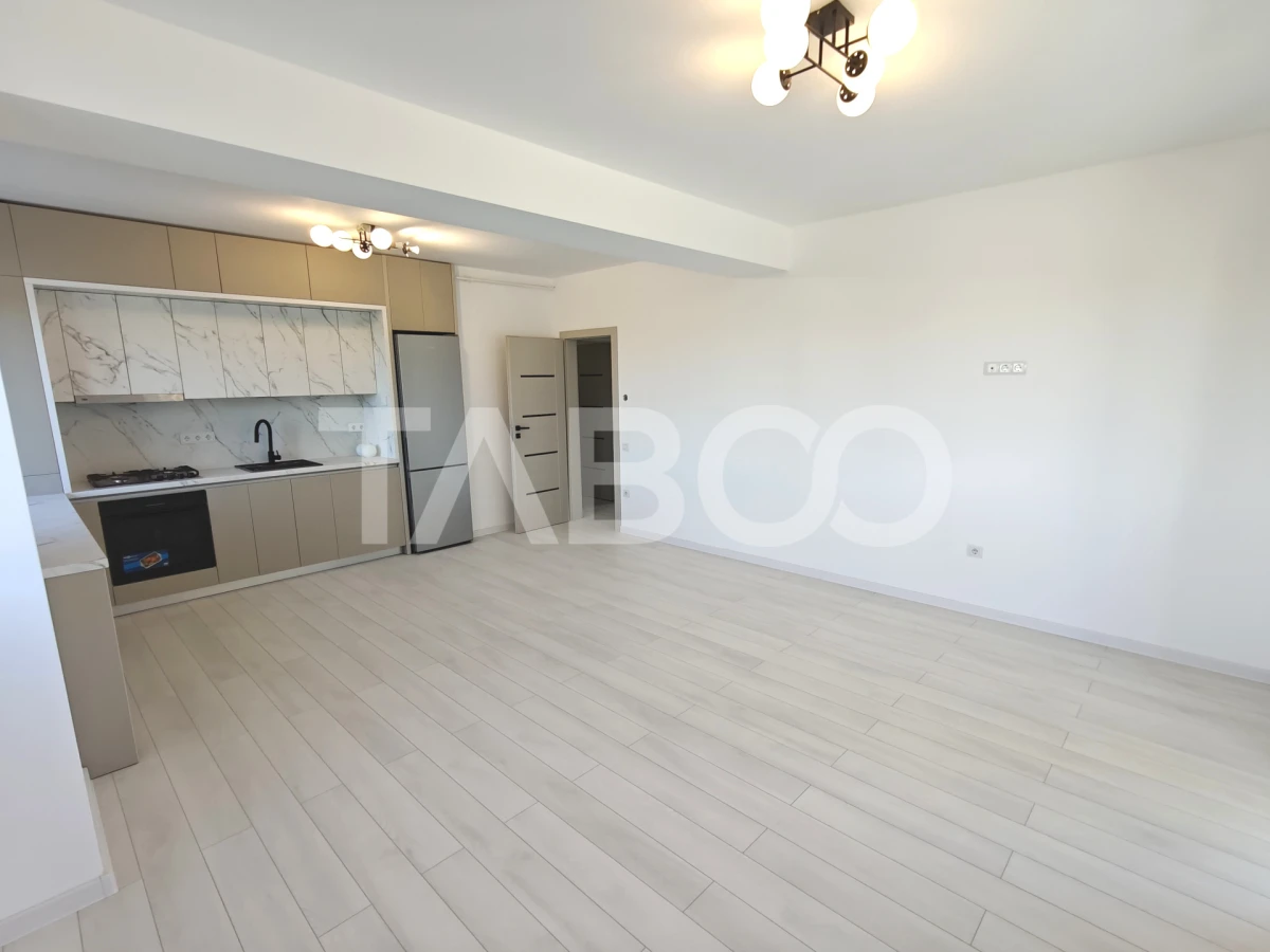 Apartament spatios 3 camere 2 bai 2 balcoane si parcare - COMISION 0 - 4