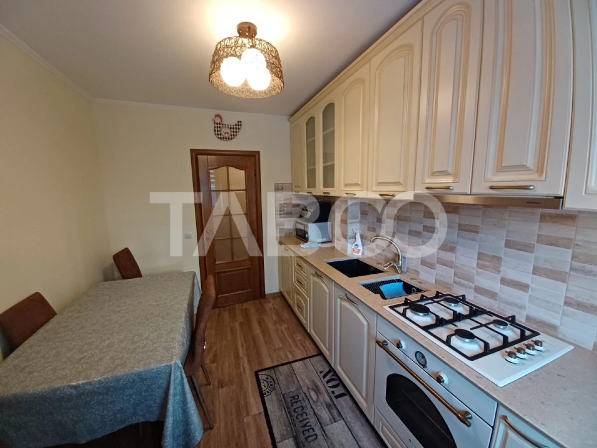 Apartament cu 3 camere modern renovat etajul 1 Centrul de Afaceri - 10