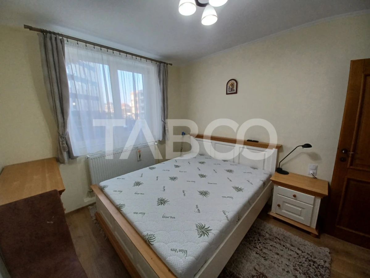 Apartament cu 3 camere modern renovat etajul 1 Centrul de Afaceri - 2