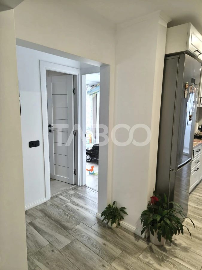 Apartament cu 3 camere de vanzare Intre Lacuri decomandat zona FSEGA - 8