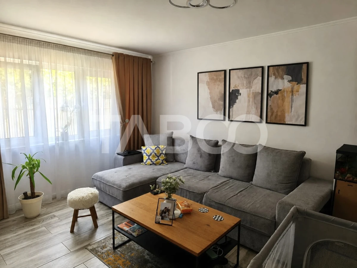 Apartament cu 3 camere de vanzare Intre Lacuri decomandat zona FSEGA - 2