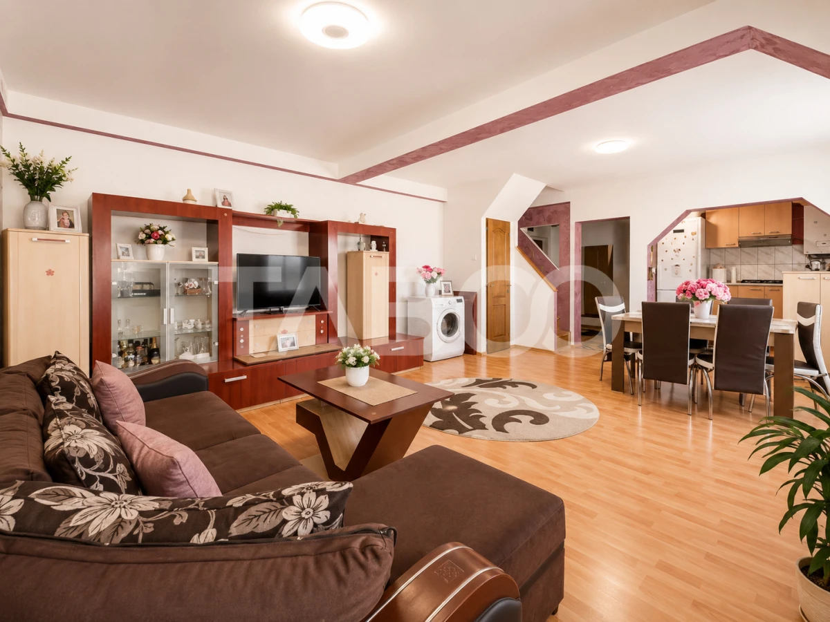 Apartament foarte spatios 3 camere balcon zona Cedonia intabulat - 3
