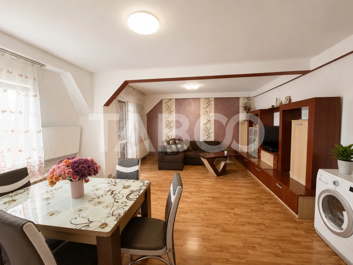 Apartament foarte spatios 3 camere balcon zona Cedonia intabulat - 2