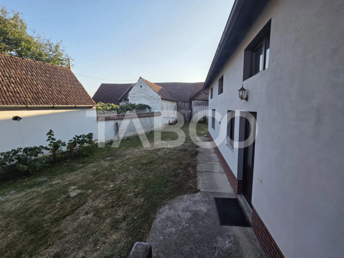 Casa 3 camere de vanzare in Voila 12km de Fagaras renovata 2026 - 3