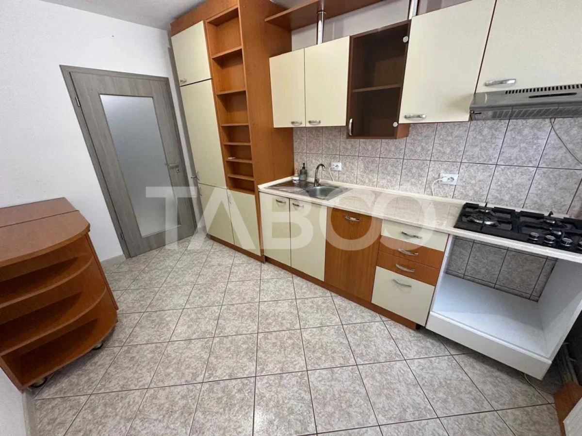 Apartament cu 3 camere de vanzare Manastur langa Piata Flora cu boxa - 4