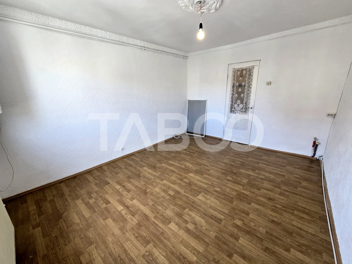Garsoniera de vanzare la etajul intermediar 3 in Lazaret Sibiu - 1