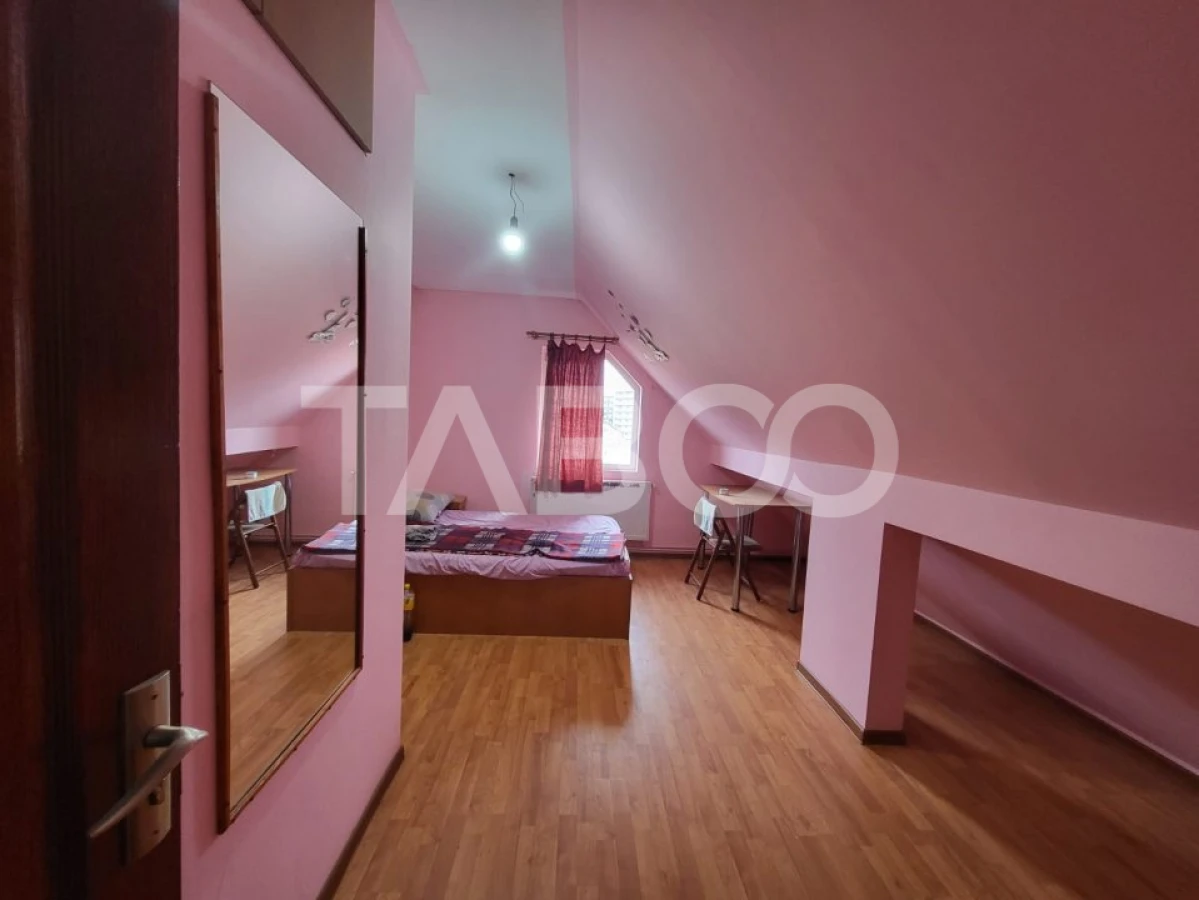Apartament de vanzare 4 camere pe 2 etaje 84 mp zona Rahovei Sibiu - 9
