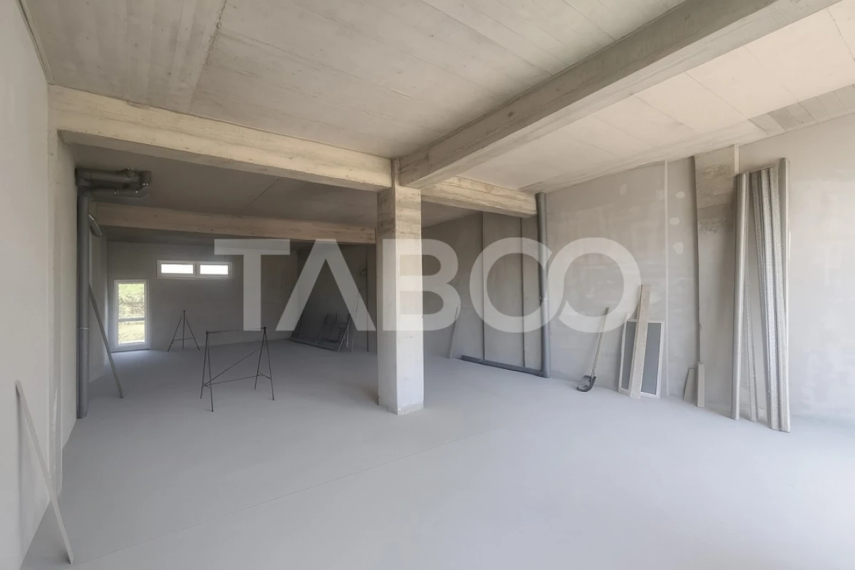 Spatiu comercial de vanzare 116 mp vad excelent Selimbar Sibiu - 3