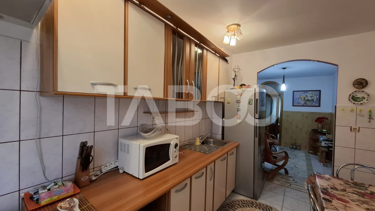 Apartament 3 camere de vanzare decomandat 58 mp zona Valea Aurie Sibiu - 7