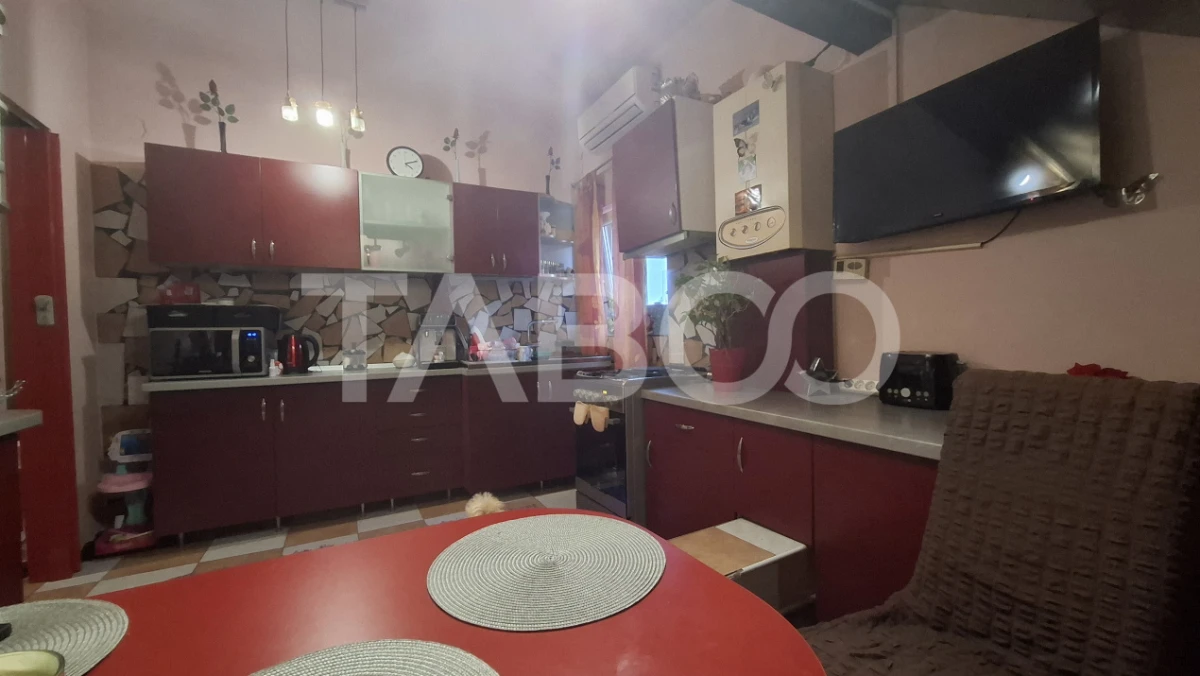Apartament 3 camere de vanzare decomandat 98 mp zona Selimbar Sibiu - 6