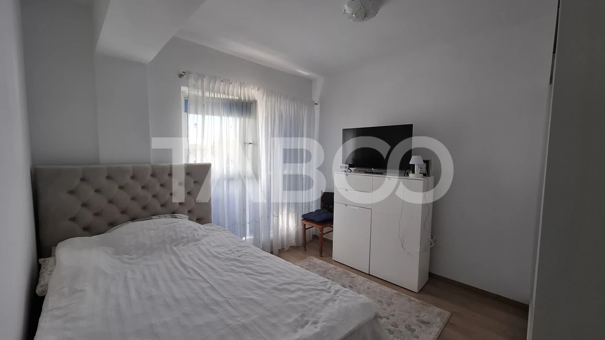 Apartament de vanzare 3 camere decomandat 68 mp zona Turnisor Sibiu - 3