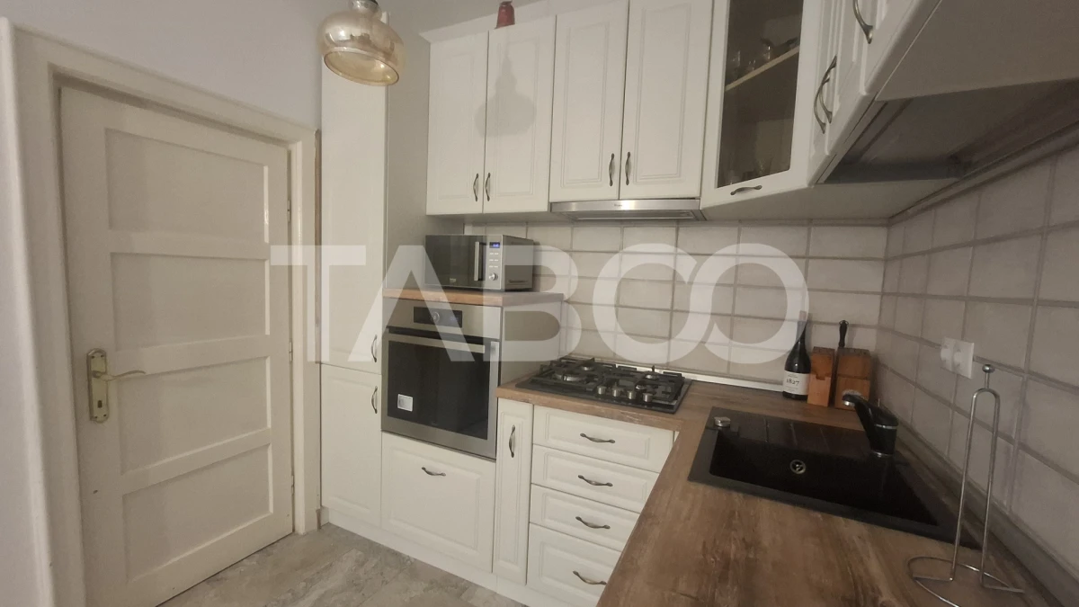 Apartament 4 camere 155 mp 2 balcoane garaj inchis Central Sibiu - 8