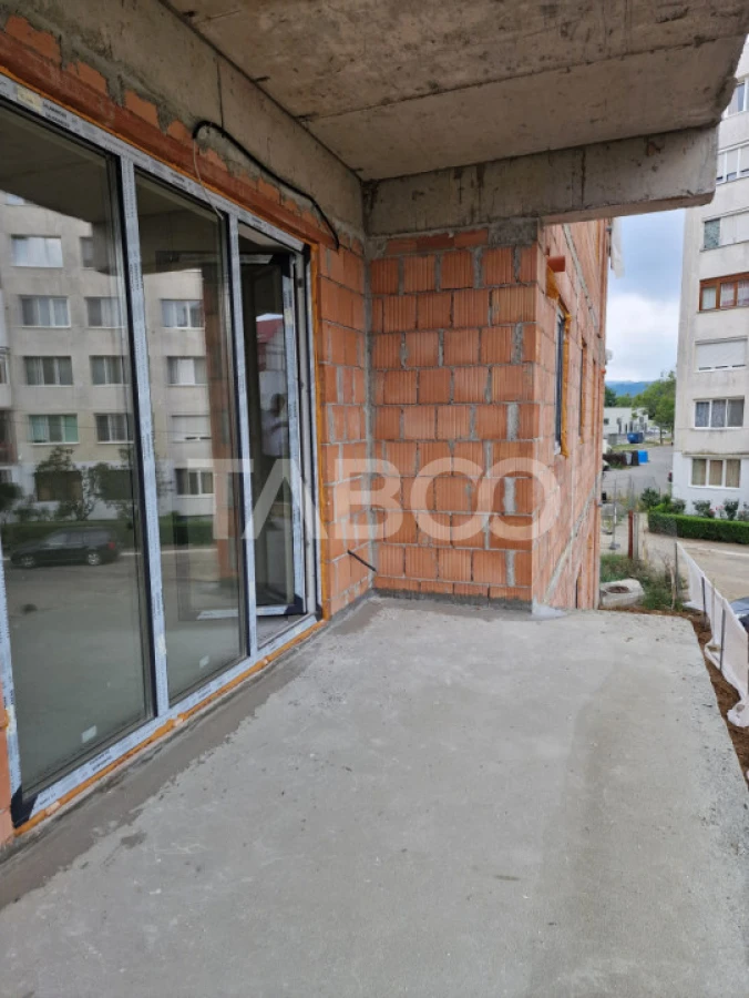 Apartament decomandat 3 camere 2 bai 83 mpu 2 balcoane Sibiu Rahovei - 6