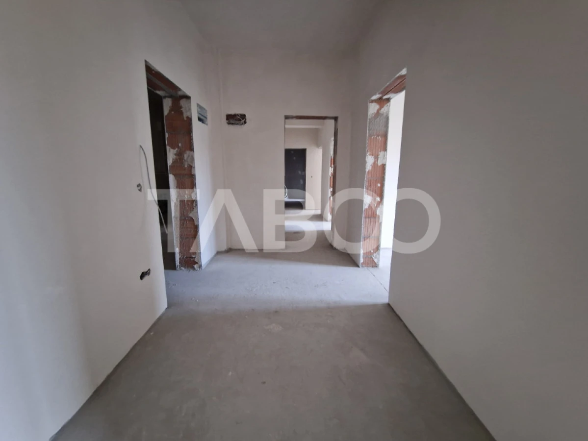 Apartament decomandat 3 camere 2 bai 83 mpu 2 balcoane Sibiu Rahovei - 3