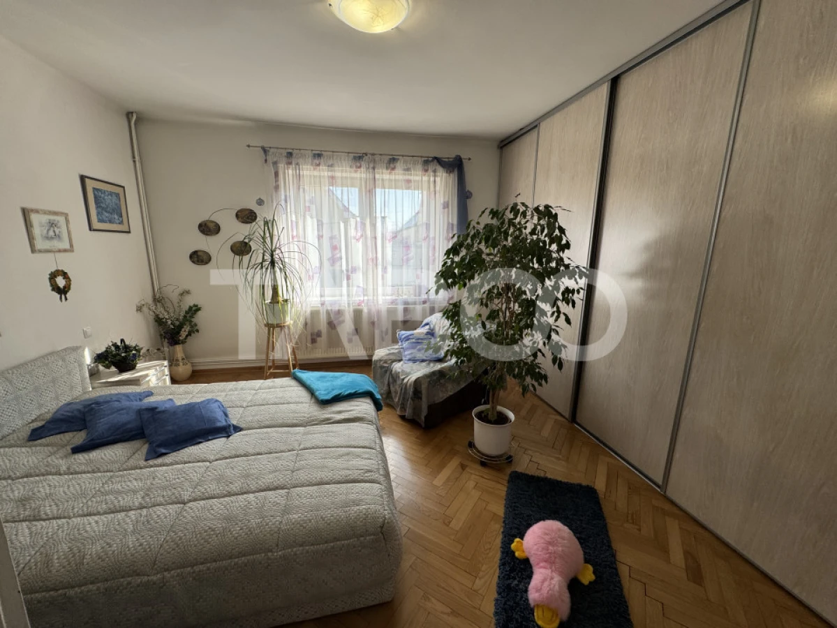 Casa individuala si apartament 2 fronturi teren 584 mp Turnisor Sibiu - 7