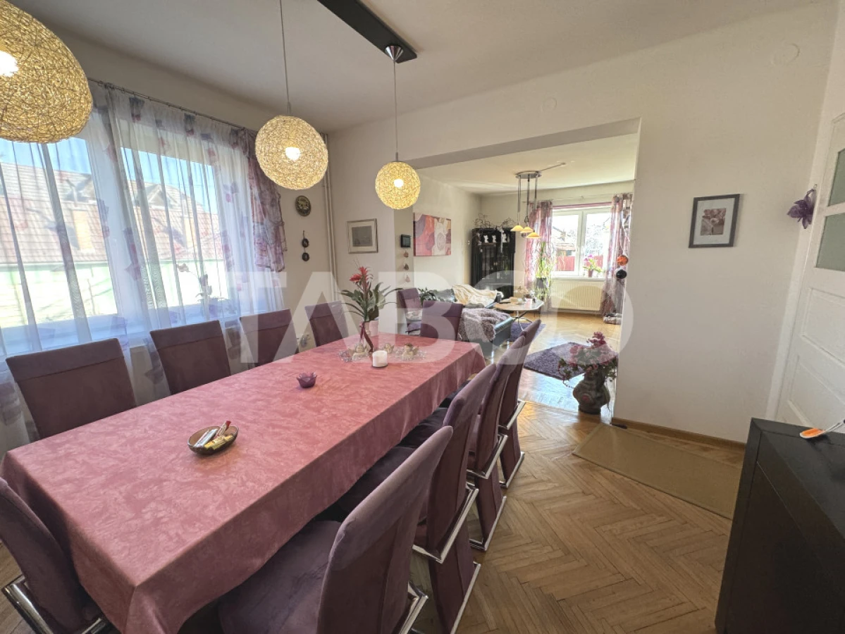 Casa individuala si apartament 2 fronturi teren 584 mp Turnisor Sibiu - 3