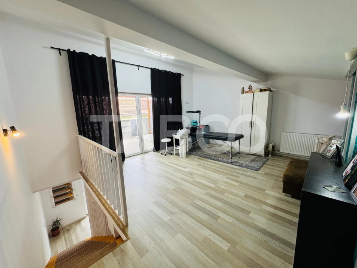 Casa de vanzare cu 4 camere 120 mpu zona linistita Sura Mare Sibiu - 8