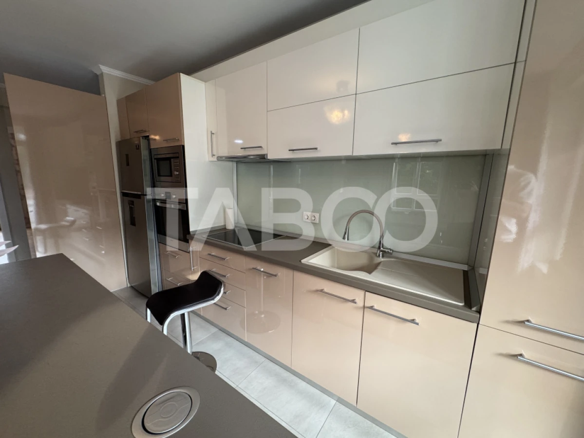 Apartament decomandat 3 camere 79 mpu balcon si parcare Dumbrava Sibiu - 8