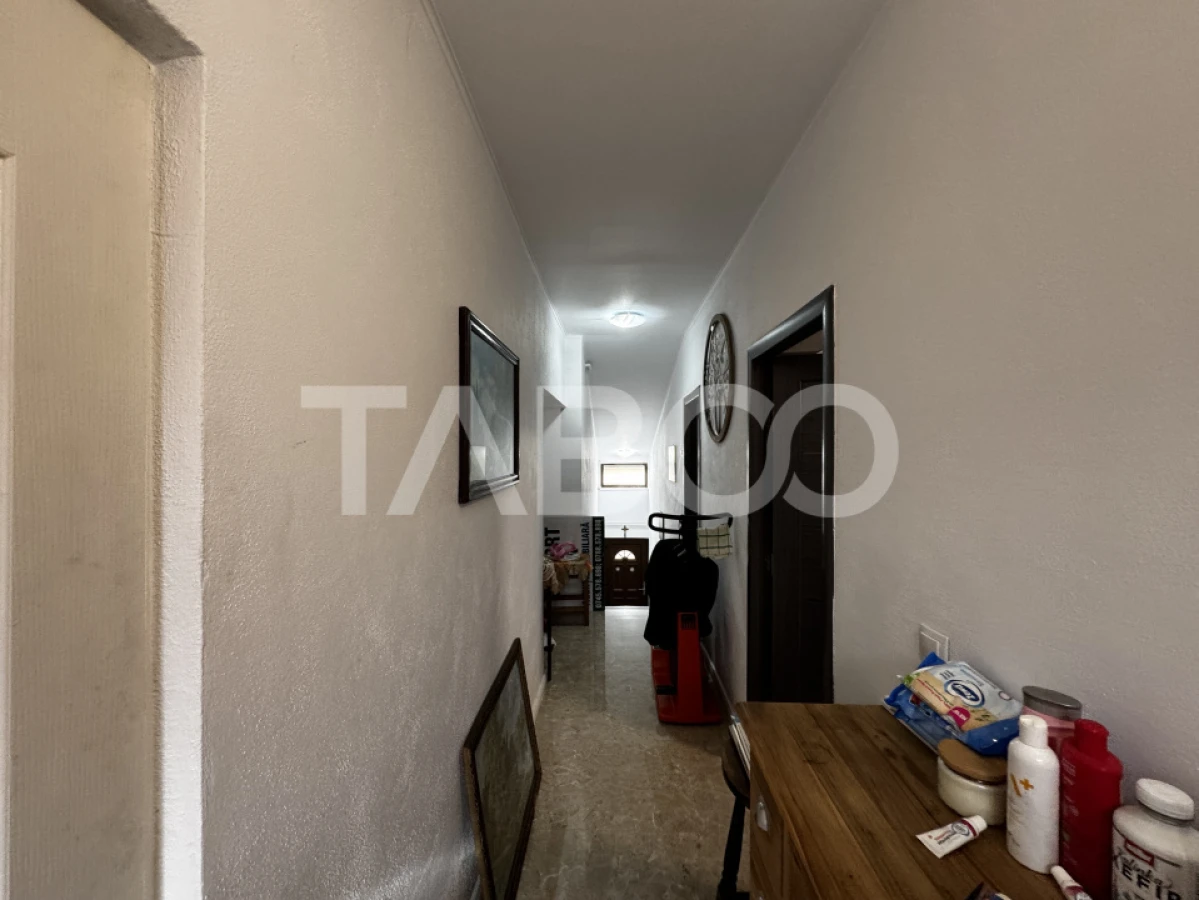 Casa individuala renovata cu 4 camere 3 bai 120 mpu garaj Trei Stejari - 8