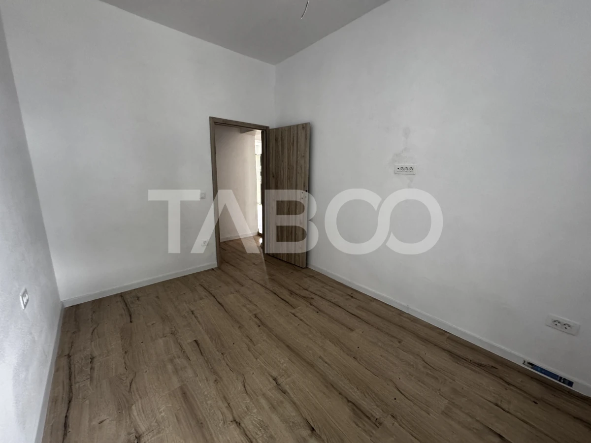 Apartament renovat la casa 3 camere 60 mpu pivnita Piata Cluj Sibiu - 6