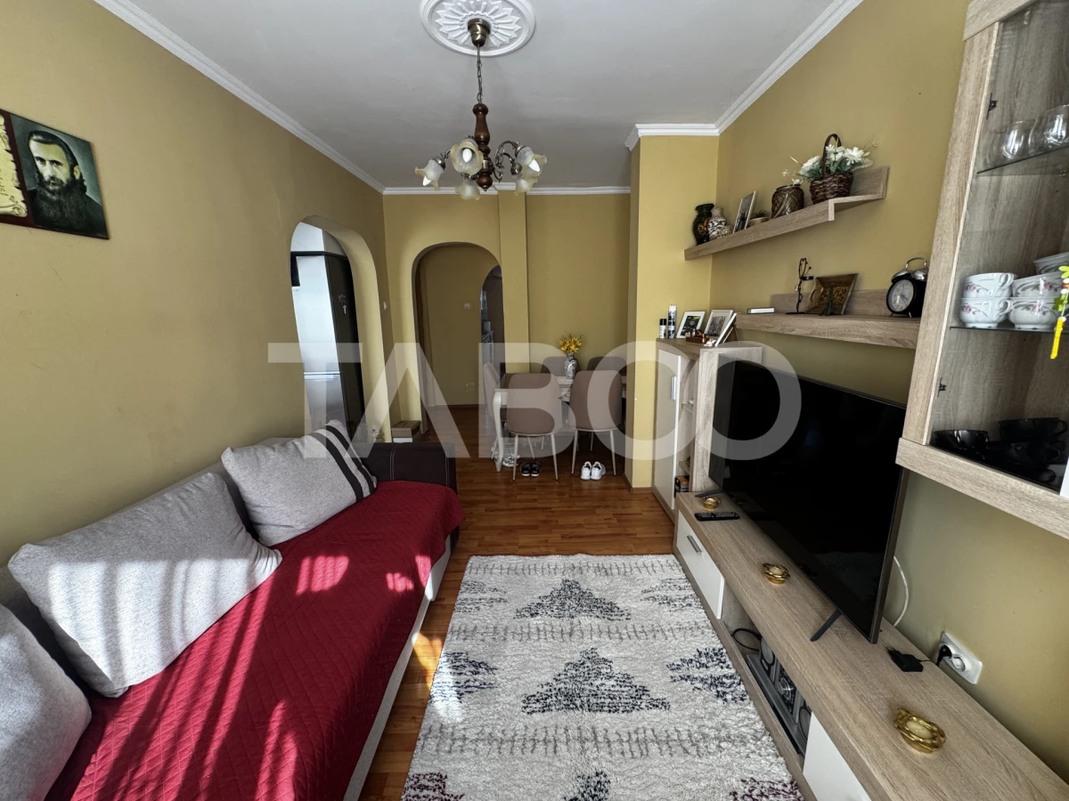 COMISION 0 - Apartament cu 4 camere 2 bai pivnta si balcon Cisnadie - 7