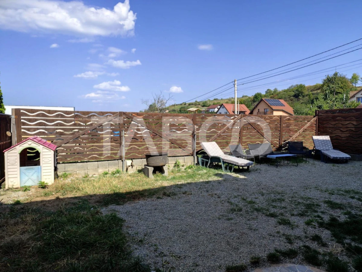Casa de vanzare cu garaj si curte 147 mpu in Sura Mare Sibiu - 8