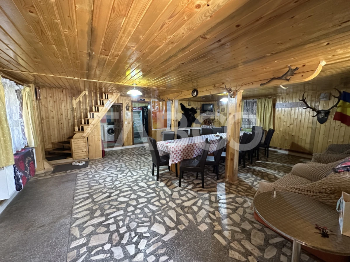 Cabana spatioasa la 5 km de Partia Sureanu complet mobilata si utilata - 3