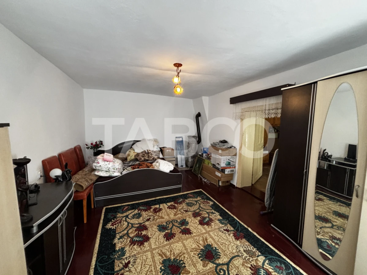 Casa cu gradina de vanzare si curte + pivnita zona Terezian Sibiu - 5
