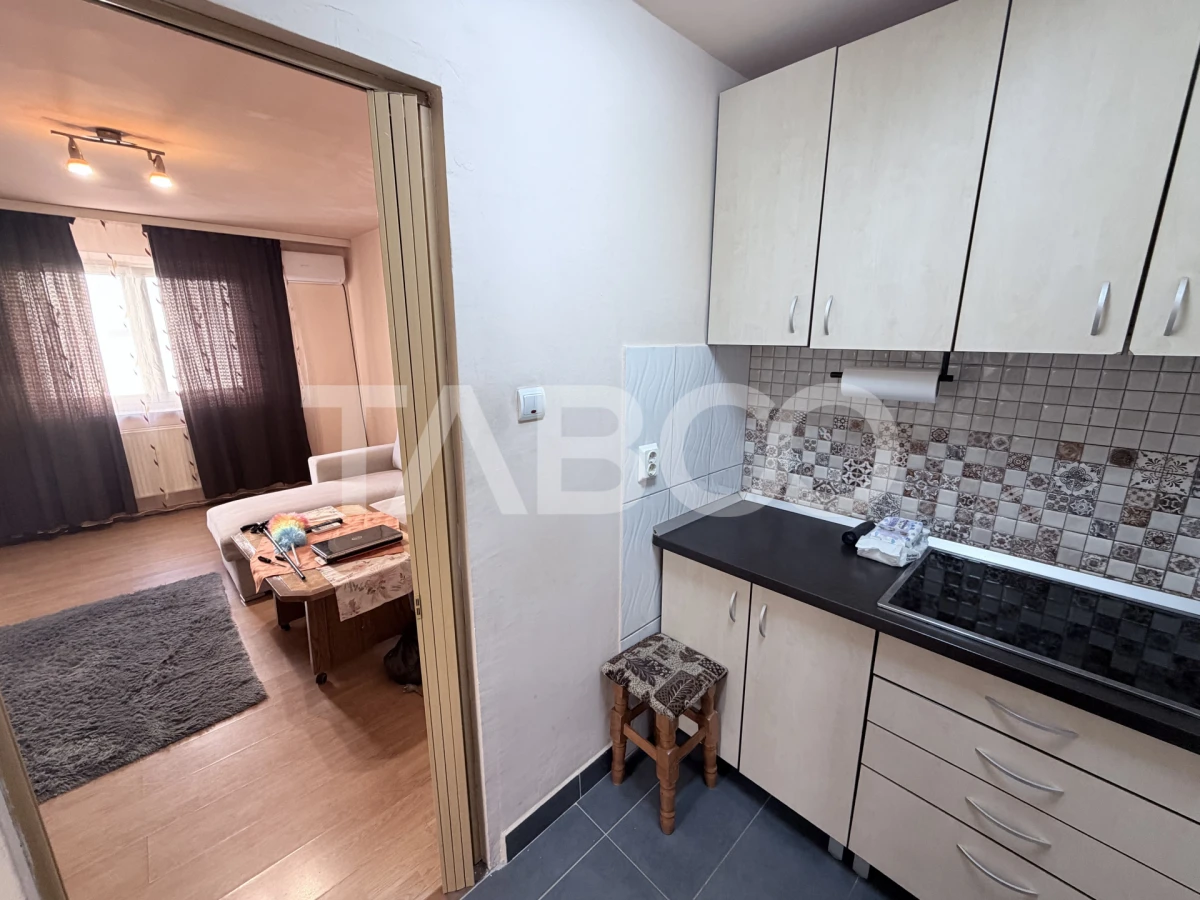 Garsoniera mobilata si utilata la etaj 2 zona Broscarie Sibiu - 6