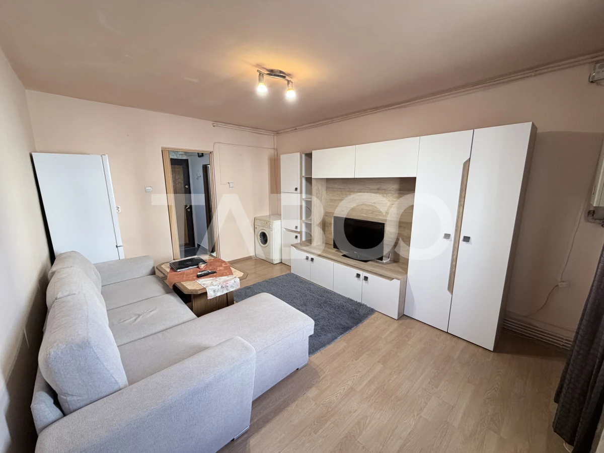 Garsoniera mobilata si utilata la etaj 2 zona Broscarie Sibiu - 2