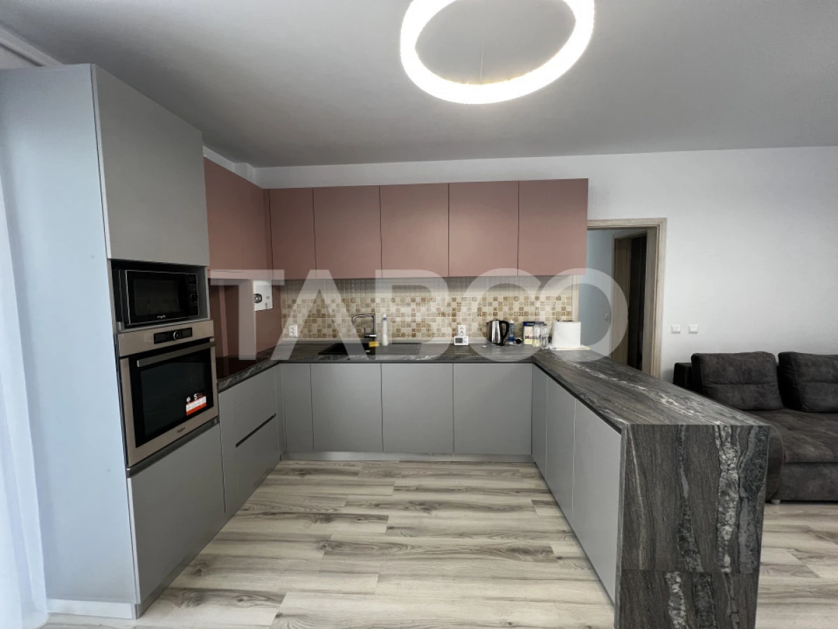 Penthouse de inchiriat 4 camere 2 terase 2 bai 86 mp Turnisor Sibiu - 2