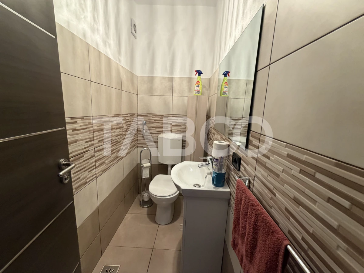 Casa individuala 5 camere 3 bai garaj 497 m teren liber Sat Sercaia - 10