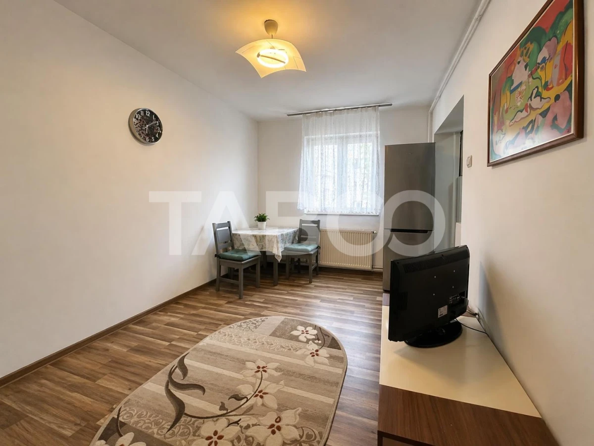 Apartament 3 camere de vanzare etaj intermediar Sibiu -chirias activ - 7