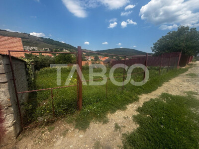 Teren de vanzare intravilan cu utilitati la strada 1116 mp Slimnic