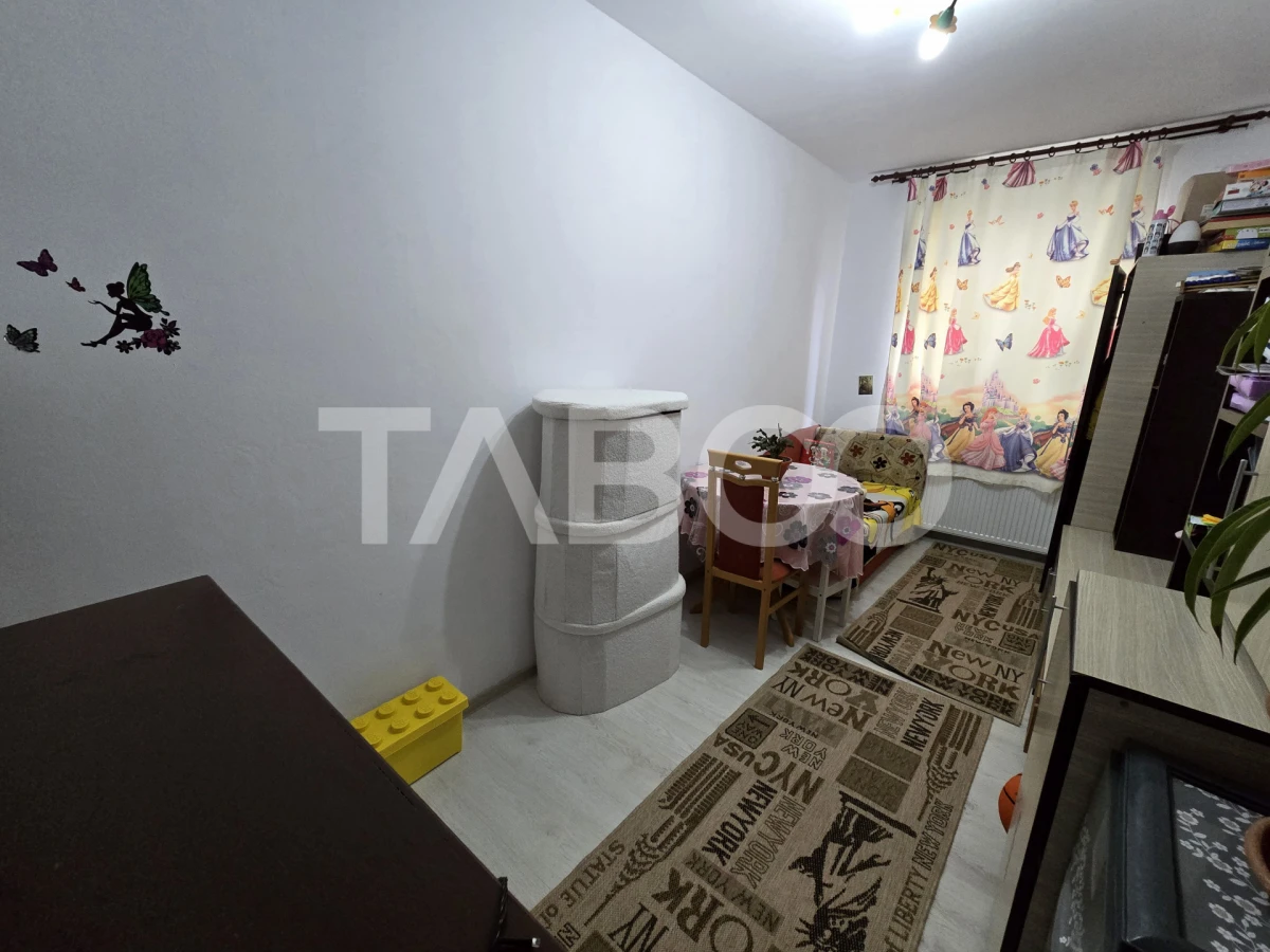 Apartament decomandat 4 camere 2 bai balcon parcare COMISION 0 - 5