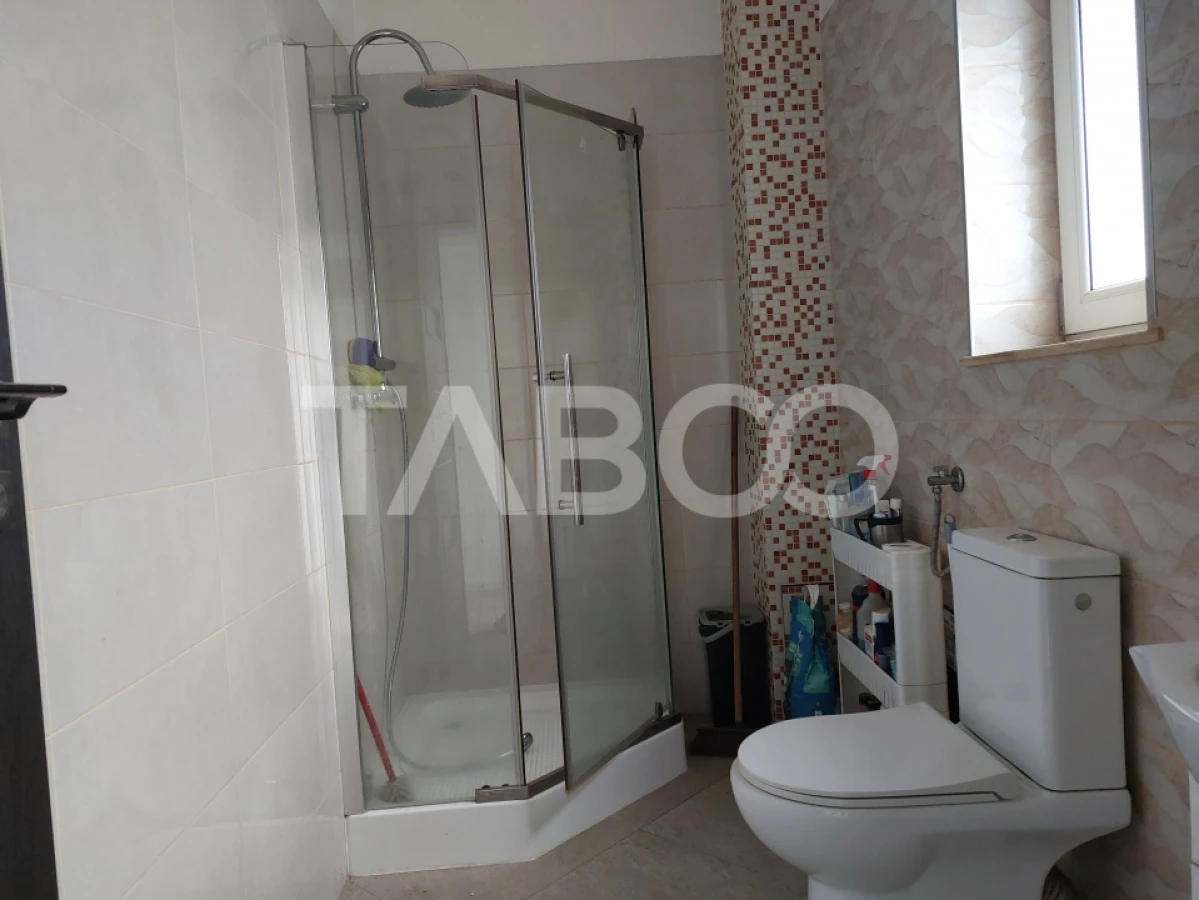 Casa individuala 4 camere P+1E 118 mp cu teren Cisnadie - 10