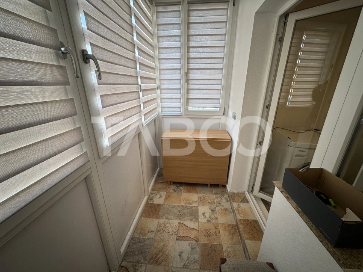 Apartament etaj 3 decomandat cu 3 camere 2 bai 2 balcoane Strand Sibiu - 10