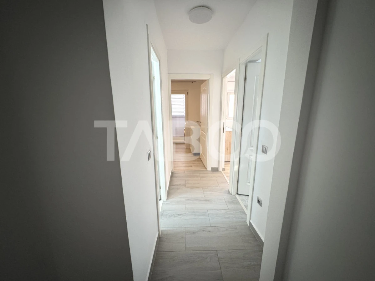 Apartament etaj 3 decomandat cu 3 camere 2 bai 2 balcoane Strand Sibiu - 6