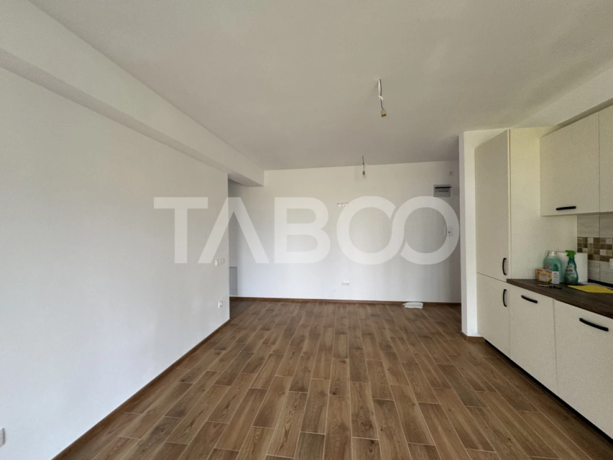 Apartament la etajul 2 cu 3 camere balcon loc parcare Doamna Stanca - 7