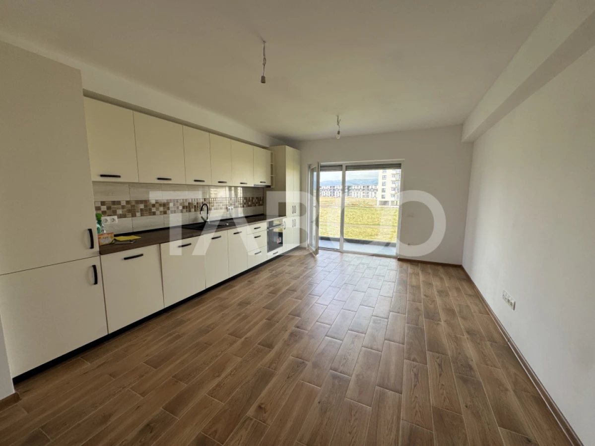 Apartament la etajul 2 cu 3 camere balcon loc parcare Doamna Stanca - 1