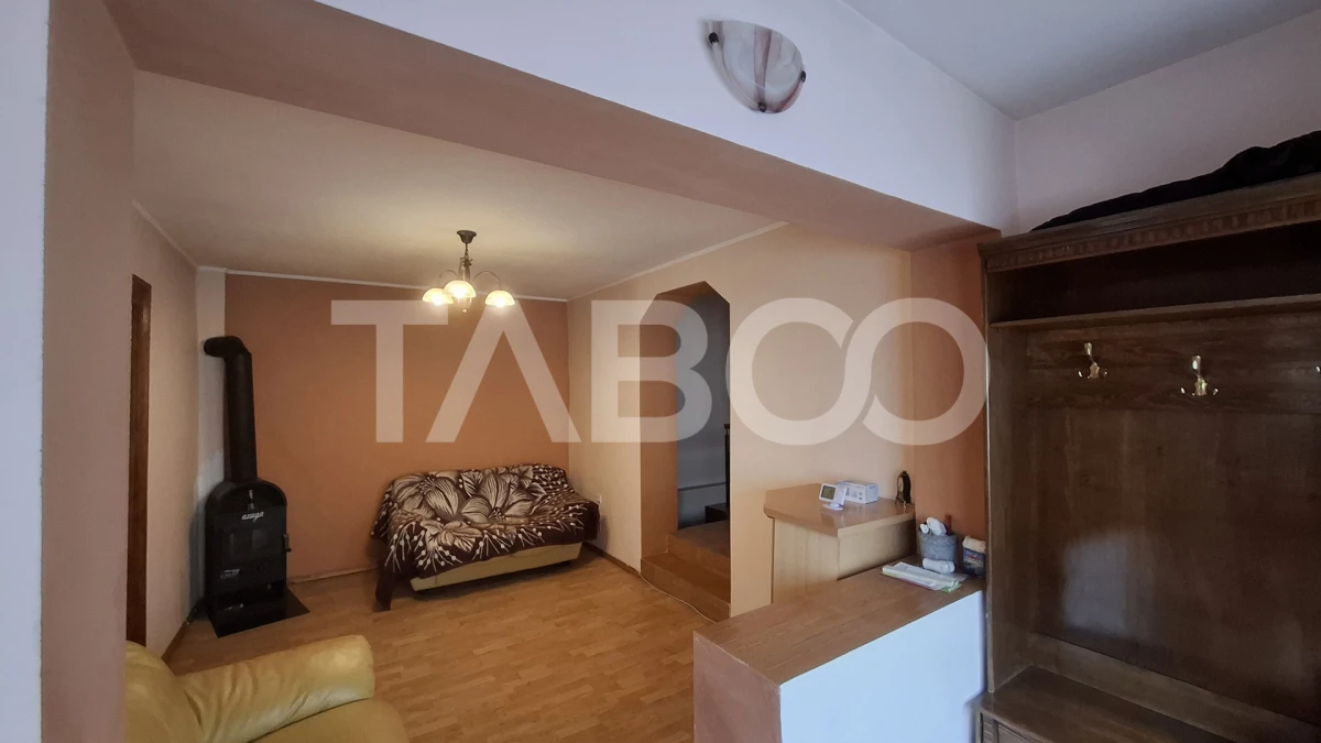 COMISION 0% Casa individuala de vanzare cu gradina acces auto si garaj - 4